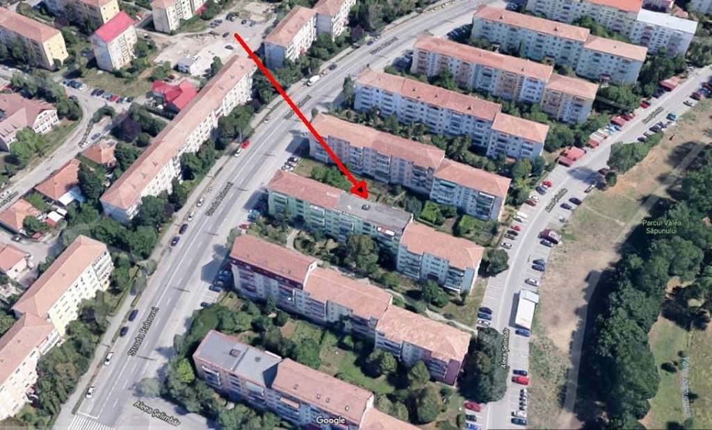 video foto situație dramatică pentru o sibiancă de 74 de ani - trăiește într-un apartament mizer în care plouă