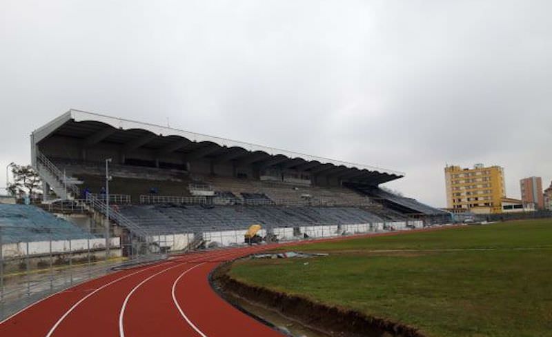 iohannis se întoarce în primăria sibiu. stadionul municipal, încă o amânare. csu bate la cluj - știrile de marți