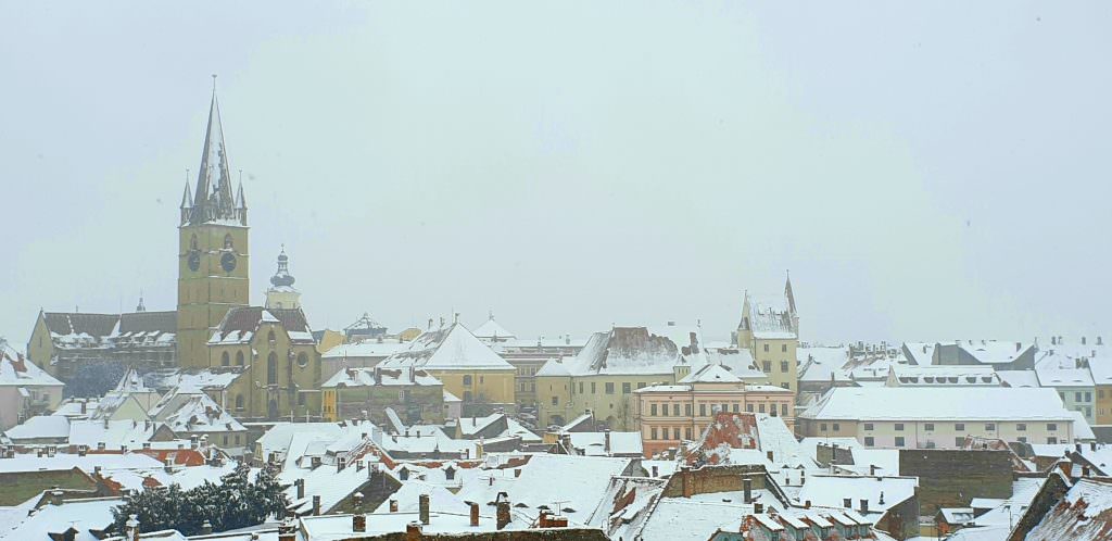 revin ninsorile și gerul la sibiu - temperaturile ajung și la minus 15 grade