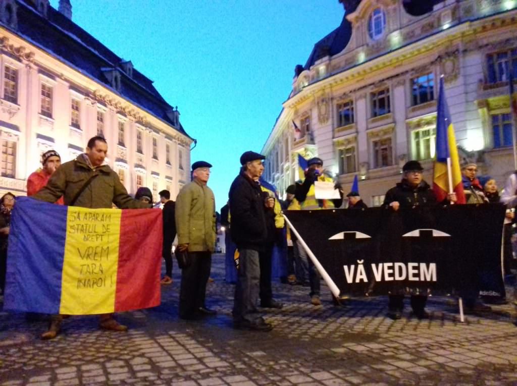 update video foto peste 1.000 de oameni protestează la sibiu pentru kovesi