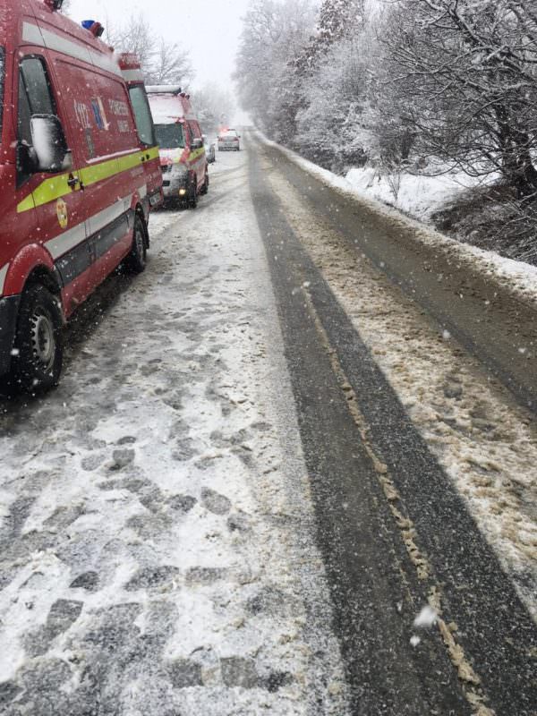 foto accident grav între sibiu și agnita - un mort și un rănit în stare critică