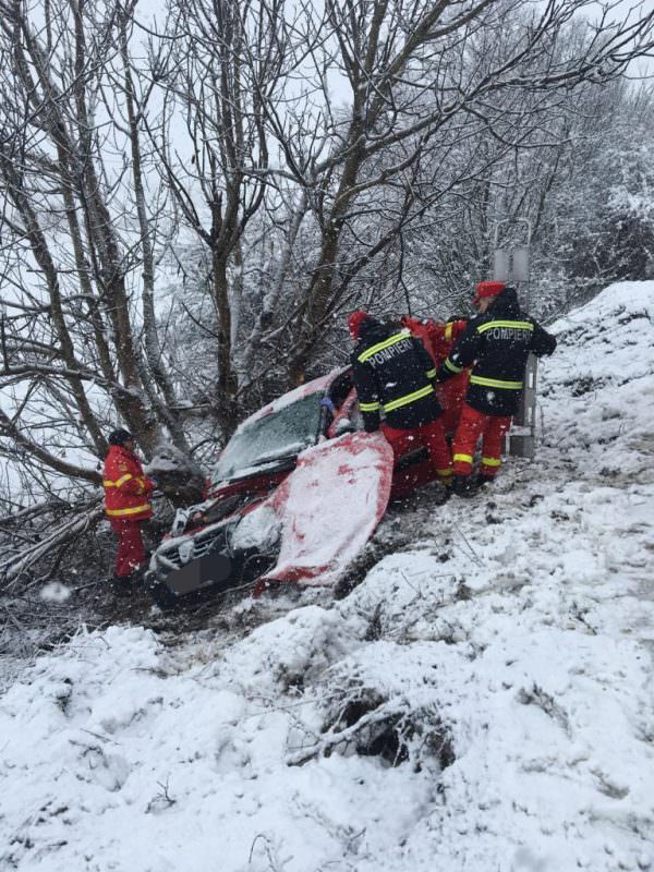 foto accident grav între sibiu și agnita - un mort și un rănit în stare critică