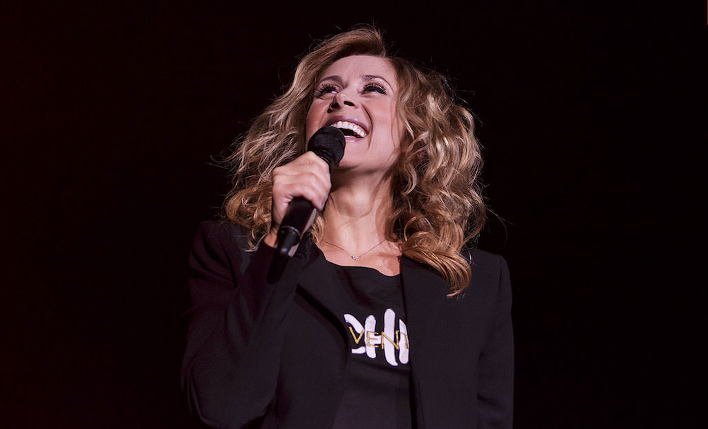 lara fabian concertează în românia în acest an