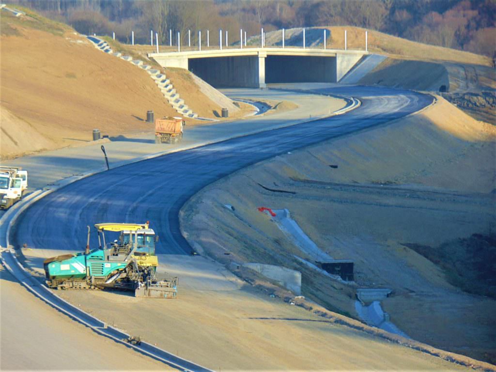 încă o amânare la autostrada sibiu-piteşti - când va fi desemnat câştigătorul secţiunii cinci