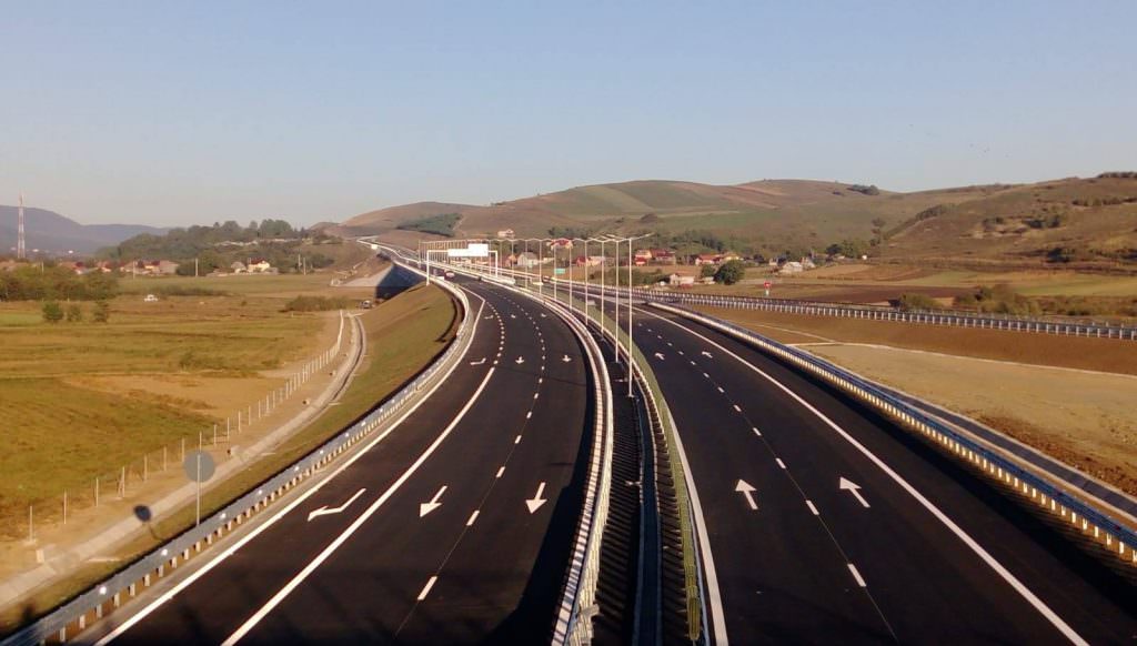 ministrul transporturilor: „în două săptămâni circulăm pe autostradă de la sibiu la nădlac”