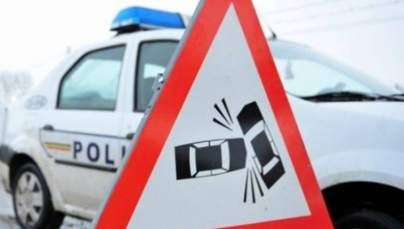 accident pe dn7 la tălmaciu - patru mașini s-au ciocnit