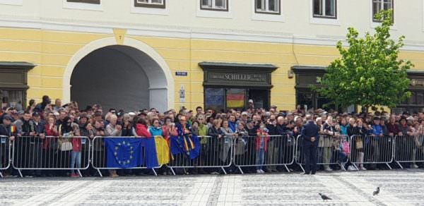 foto: trei ani de la summit-ul ue din sibiu - ziua în care s-a scris istorie