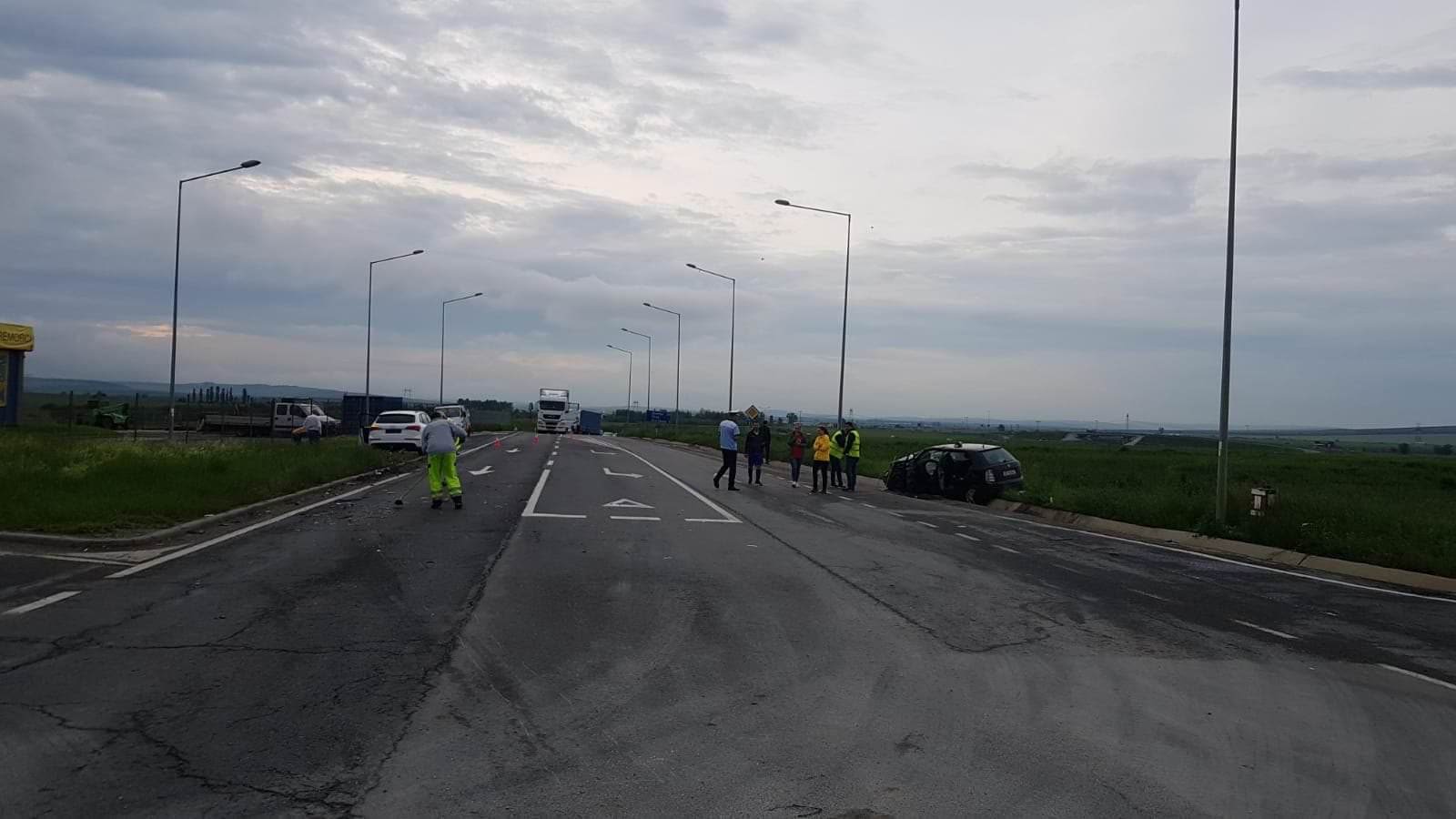 UPDATE Accident grav pe Calea Șurii Mici - O femeie inconștientă