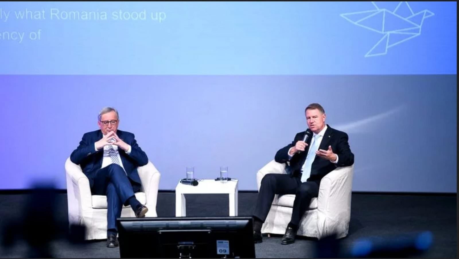 dialog iohannis - juncker la sibiu: nu sunt mulțumit de ce se întâmplă în românia. iohannis: suntem doi!