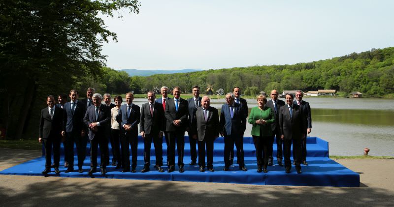 Angela Merkel impresionată de Muzeul în Aer Liber din Sibiu - ”Wow”