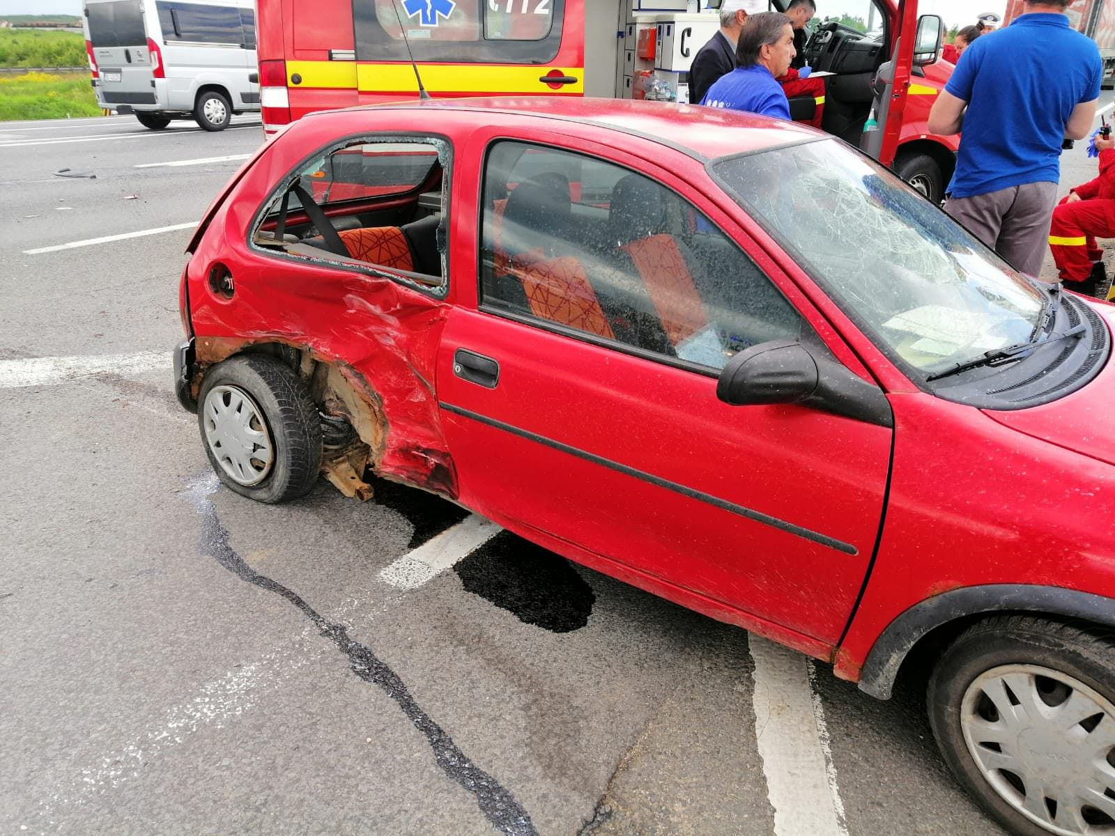 foto cinci victime într-un accident produs de un șofer de 72 de ani pe dn1 la șelimbăr