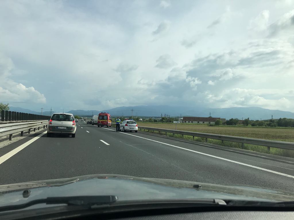 accident între două tir-uri pe dn1 în localitatea scoreiu, sibiu