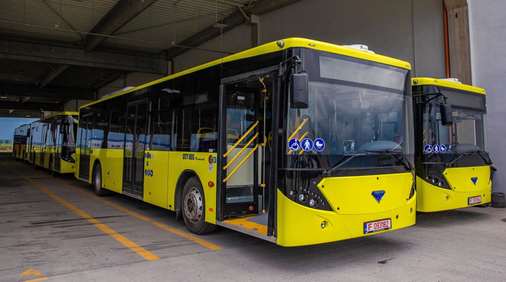 foto - încă zece autobuze noi intră în flota tursib – au wi-fi și camere de supraveghere video