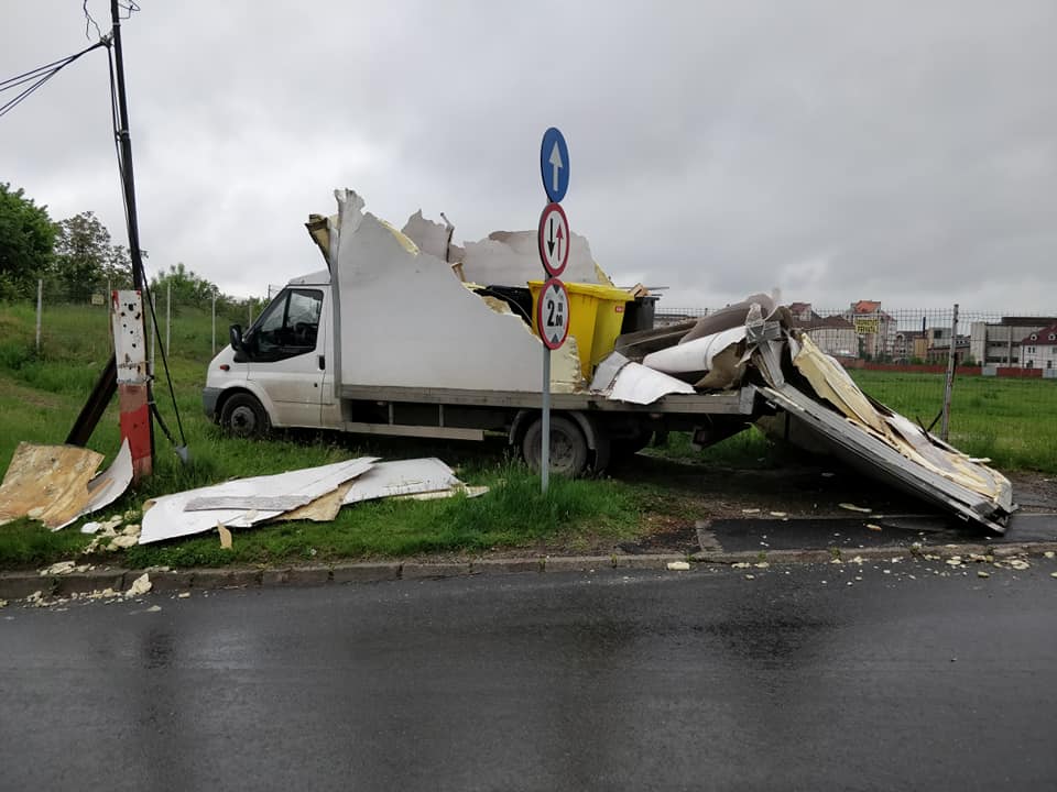 foto podul de la libertatea a mai făcut o victimă