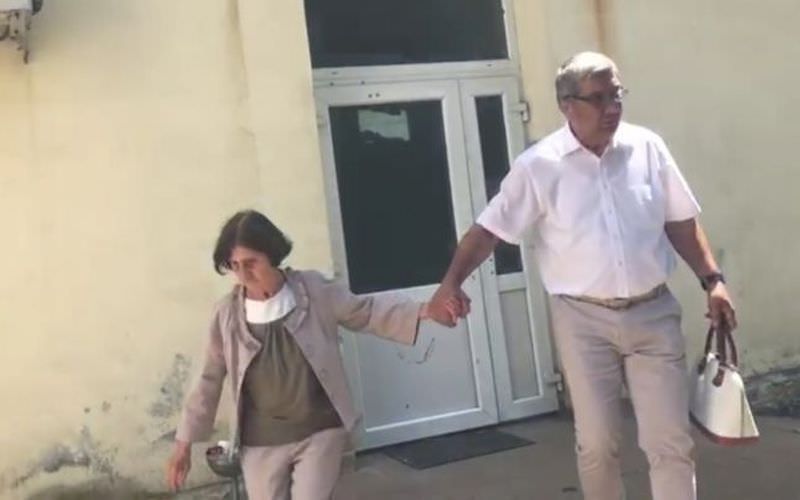 mama primarului din constanța prinsă cu cinci buletine de vot la urnă