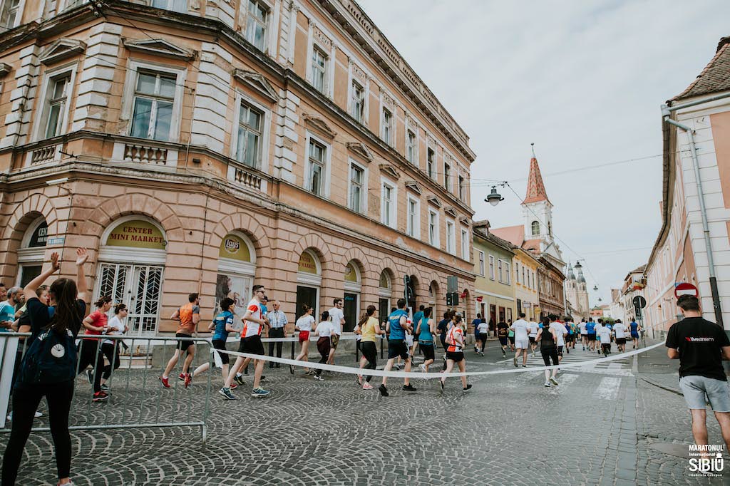 trafic închis pe mai multe străzi pentru a face loc maratonului internațional sibiu