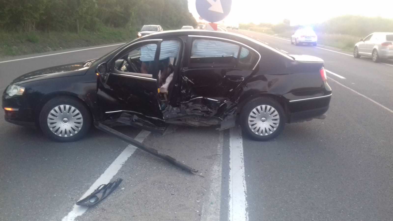 foto - accident pe dn1 între veștem și sibiu - o femeie rănită