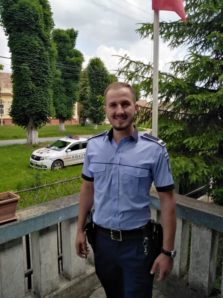 foto polițistul de la ipj sibiu care a descoperit hoațele pe valea oltului - omul era în timpul liber