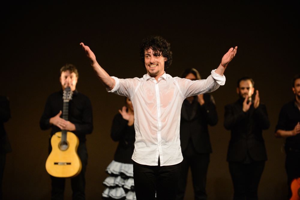 video foto - cel mai bun dansator de flamenco din lume face senzaţie la sibiu