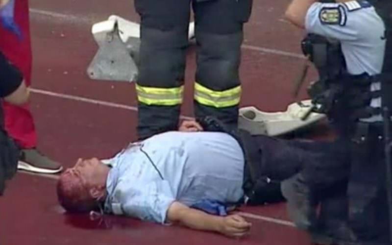 FOTO VIDEO Meciul U Cluj - FC Hermannstadt s-a terminat cu violențe