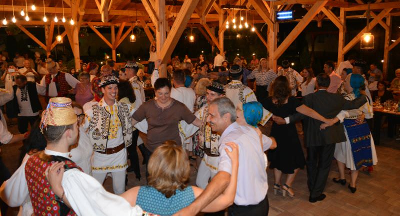 ”cântecele munților” vine cu muzică, dar și cu festin culinar