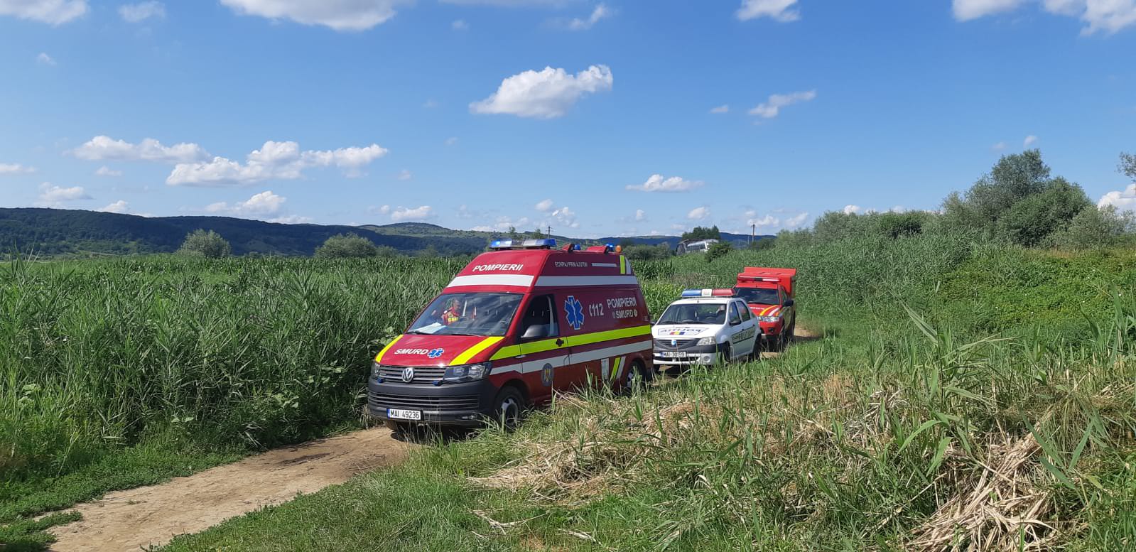 EXCLUSIV FOTO – Căruță lovită de tren între Avrig și Sibiu. O persoană rănită