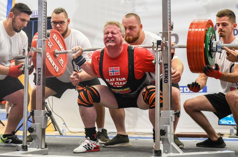 Șapte recorduri mondiale doborâte la Sibiu la Campionatul European de Powerlifting