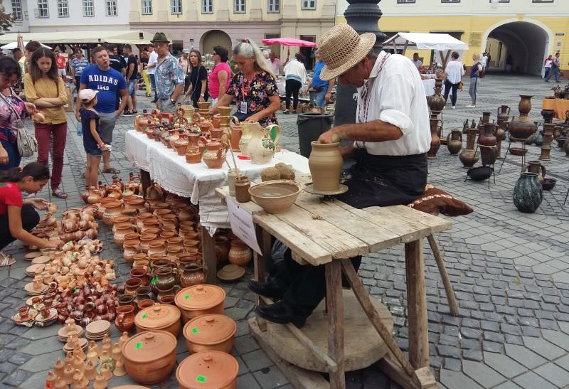 târgul olarilor revine în weekend la sibiu - programul evenimentului