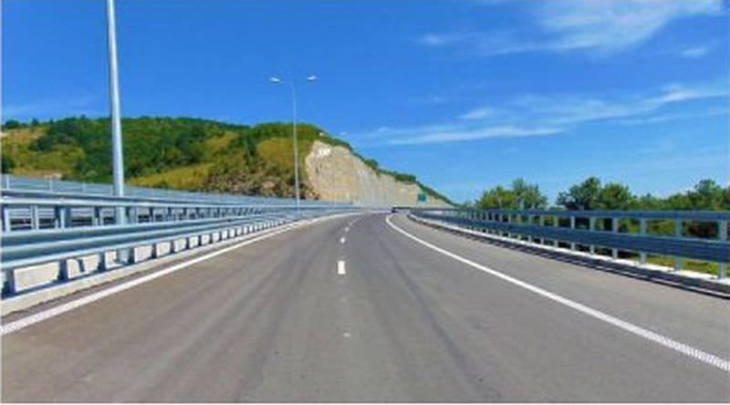 două loturi noi de autostradă deschise între nădlac și sibiu - mai rămân opt kilometri de finalizat