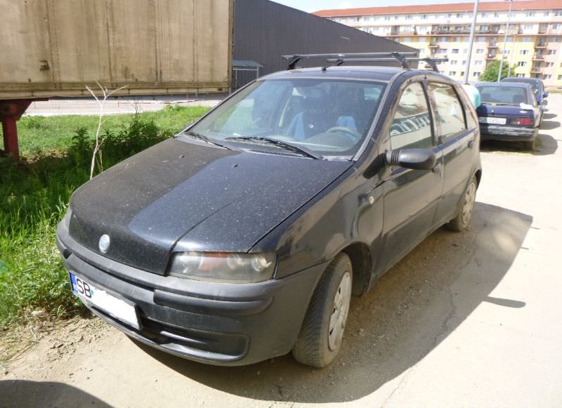 primăria adună mașinile abandonate pe străzile sibiului