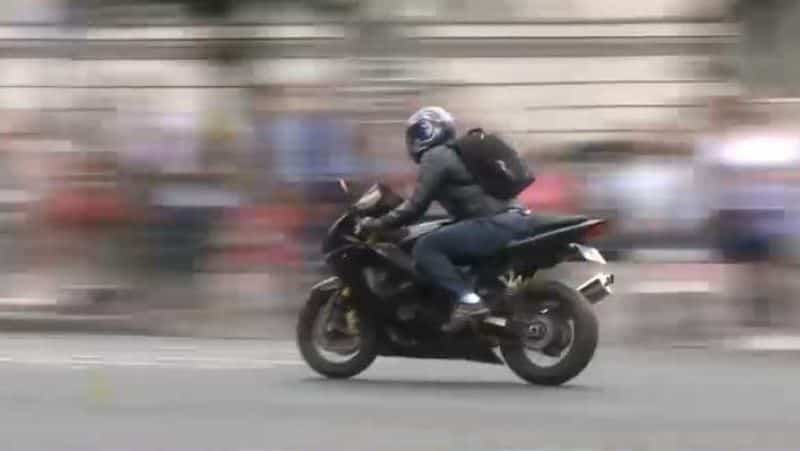 polițiștii sibieni, mesaj către șoferi – „stimați conducători auto, motocicliștii există în trafic”