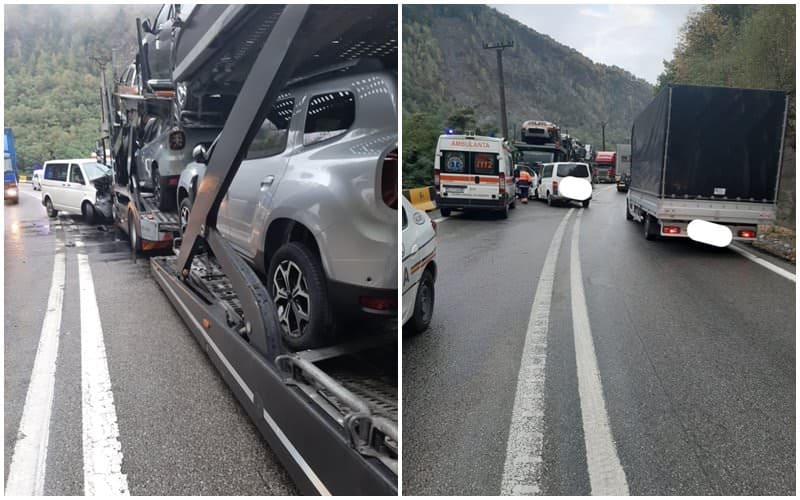 foto trafic greu pe valea oltului - o dubă a intrat într-o platformă