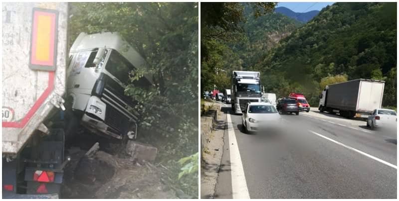 foto accident pe valea oltului - un șofer a adormit la volan