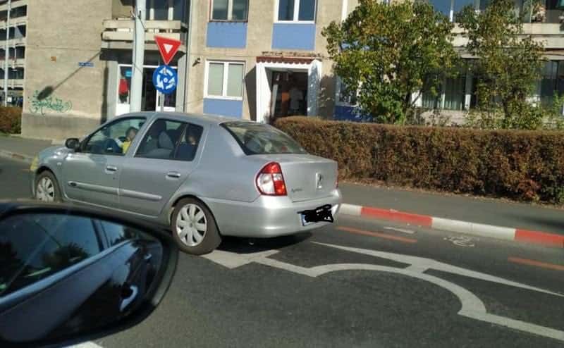 foto copil la volan, pe bulevardul vasile milea. polițiștii nu pot sancționa șoferul