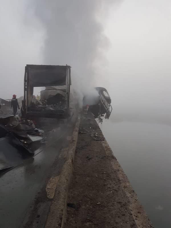 foto - accidentul grav de la bradu - scafandrii chemați să caute tânărul căzut în olt