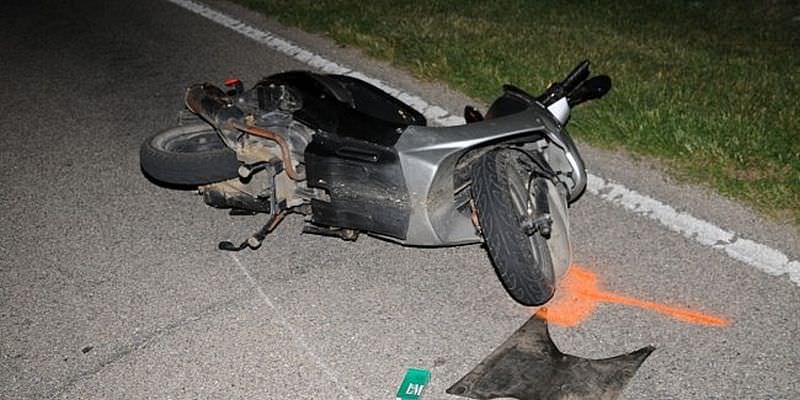 Accident pe strada Viitorului - doi tineri răniți