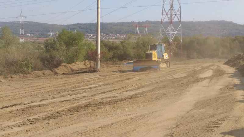 foto - moment istoric pentru românia - au început lucrările la autostrada sibiu - pitești