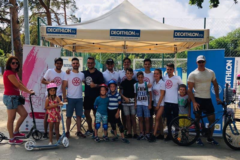 foto proiectul „școala de biciclete” organizat la sibiu – copiii au învățat despre importanța sportului