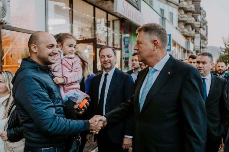 klaus iohannis: ”românia normală nu se poate realiza cu psd în curte”