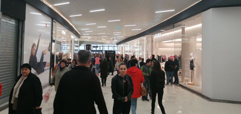 update video foto s-a deschis promenada sibiu - mall-ul luat cu asalt de sibieni