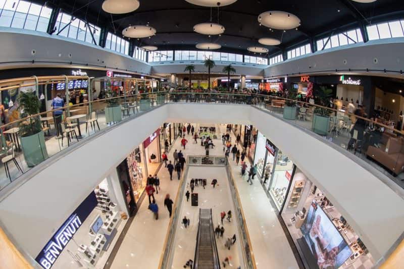 coronavirus: mall-urile din sibiu își scurtează programul