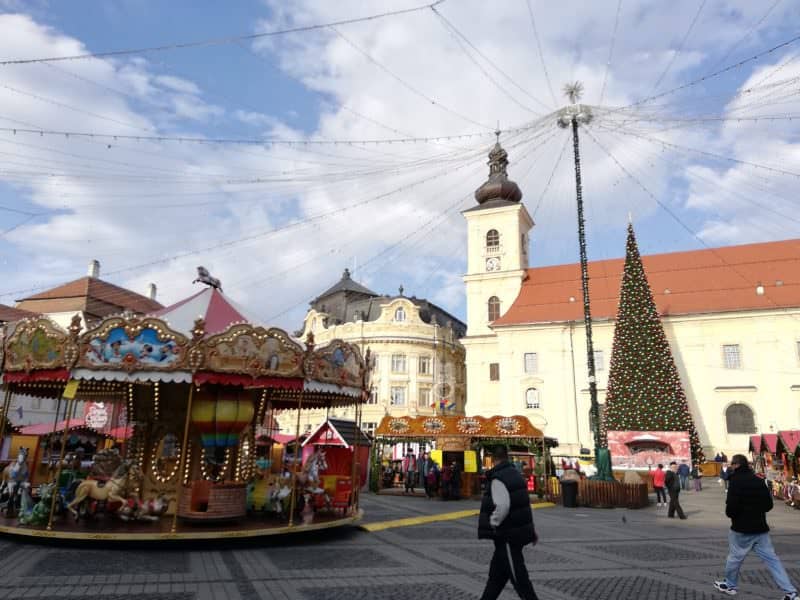 foto ce găsim în târgul de crăciun din sibiu – cât costă suvenirurile și mâncarea