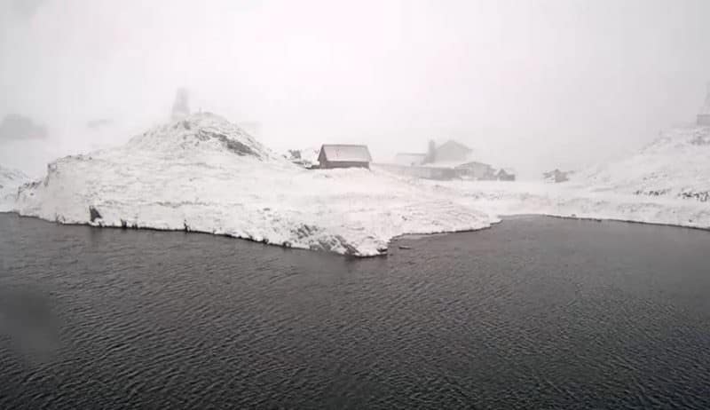 video foto semn că vine iarna și în românia - ninge ca în povești la bâlea lac