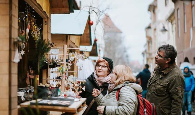 încă un weekend artsy, pe cetății. găsiți cele mai faine cadouri pentru crăciun