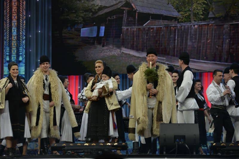 FOTO - Spectacol emoționant cu Junii Sibiului - Au sărbătorit 75 de ani de la înființare