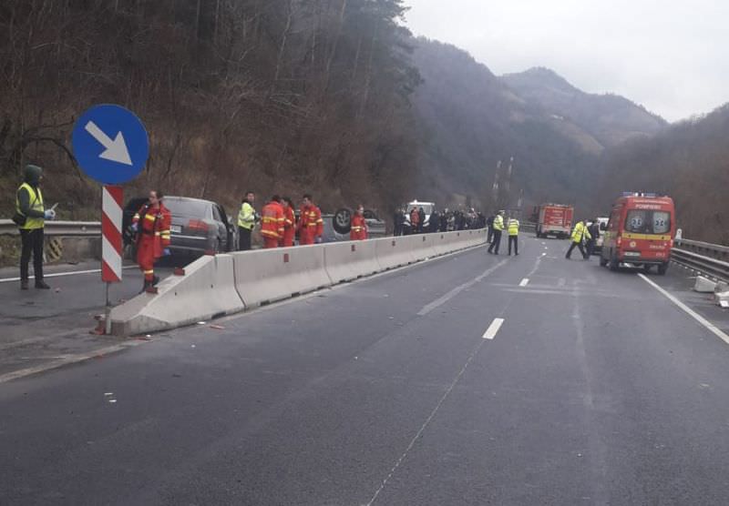 update foto - accident cu doi morți pe valea oltului - alte trei persoane sunt rănite