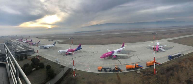 wizz air explică de ce a anulat toate zborurile la sibiu - pasagerii primesc despăgubiri