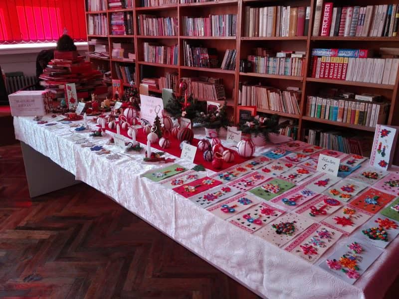 foto eveniment caritabil la liceul carol pentru un băiețel din sibiu – ștefan are tetrapareză spastică