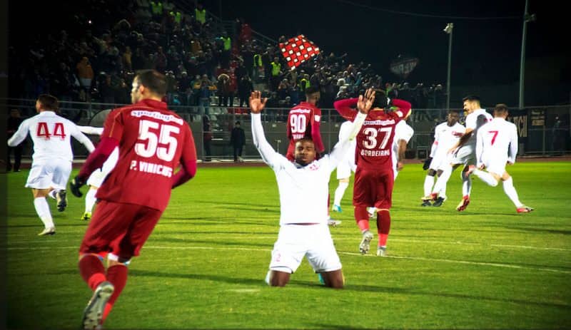 VIDEO - Remiză pentru FC Hermannstadt cu CFR Cluj în primul meci jucat în nocturnă pe Municipal