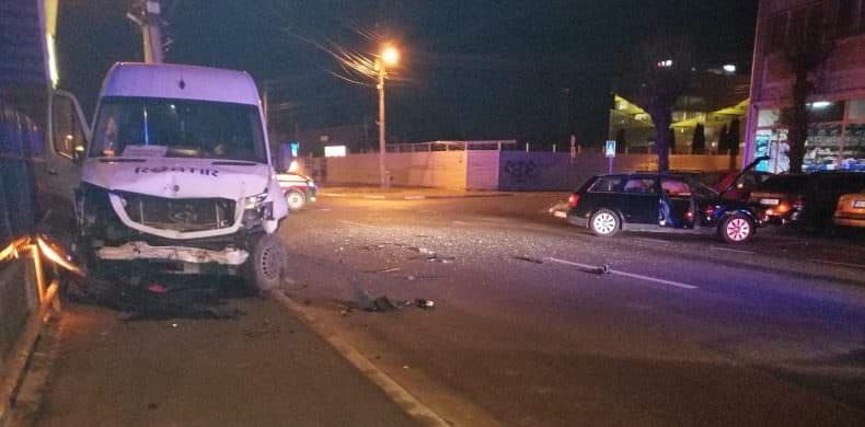 foto accident pe strada ștrandului. o persoană rănită